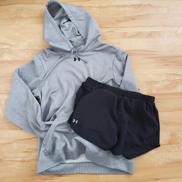 UNDER ARMOUR Hoody & Short Lot Medium